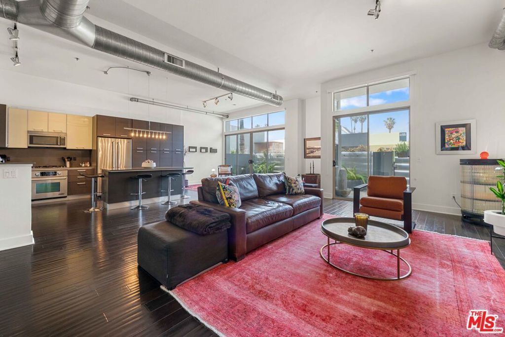 13320 Beach Avenue # 103, Los Angeles