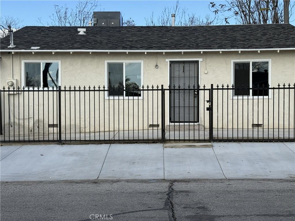 26466 Temple Street, Highland