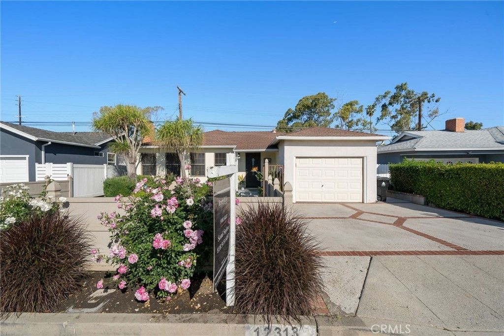 12313 Alberta Drive, Culver City