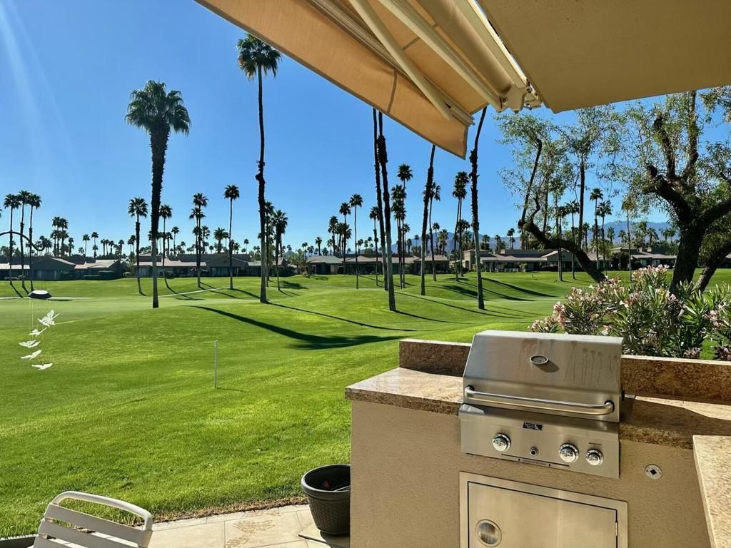 38894 Lobelia Circle, Palm Desert