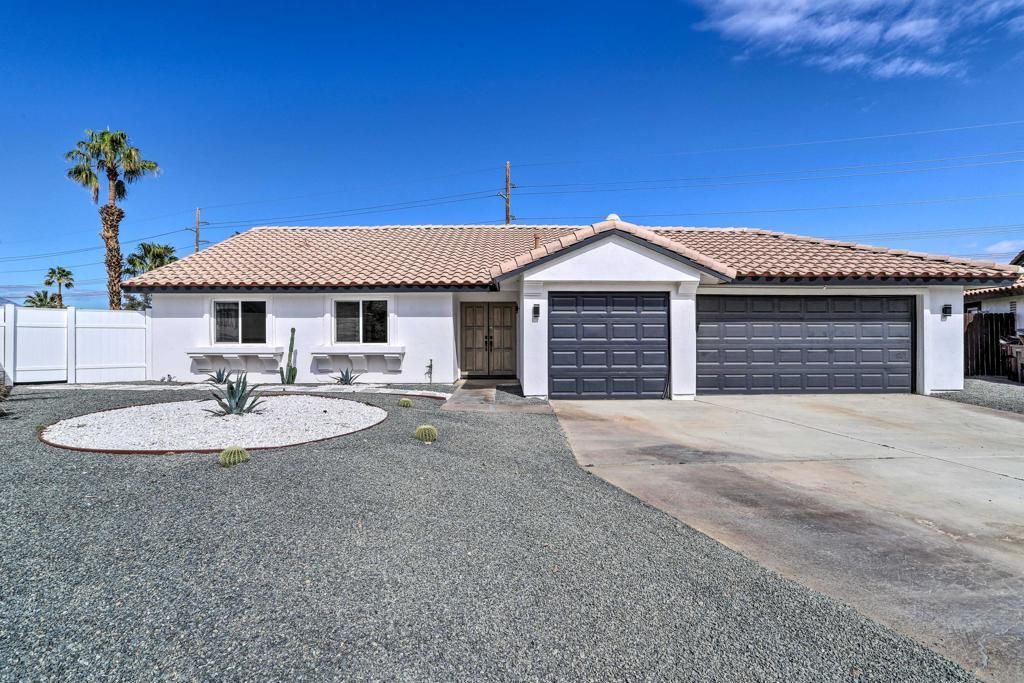 44065 Dalea Court, La Quinta