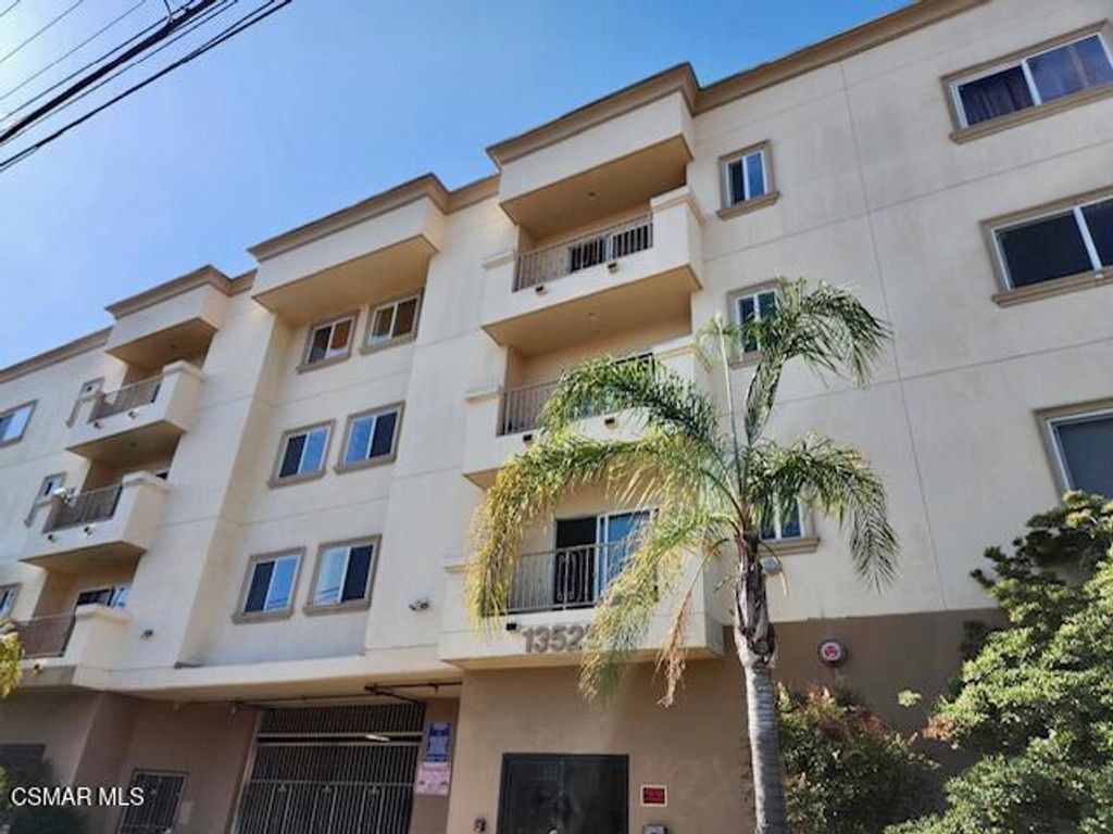 13525 Vanowen Street # 103, Van Nuys
