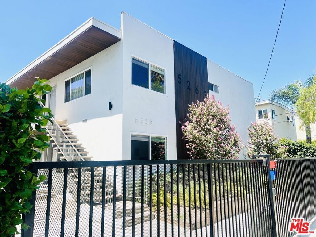 5263 Riverton Avenue # 8, North Hollywood
