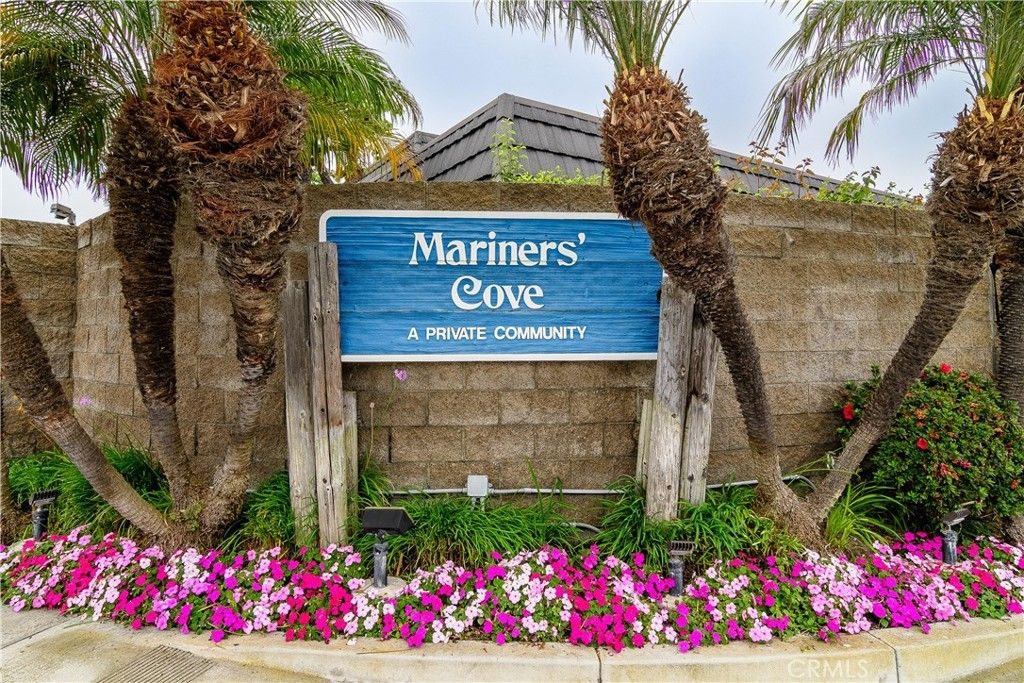 21208 Sailors Bay, Huntington Beach
