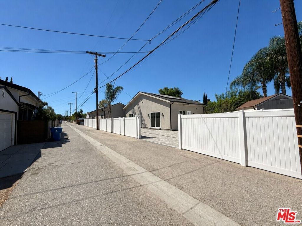 15830 1/2 Blackhawk Street, Los Angeles