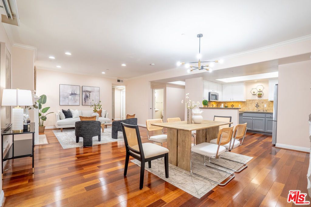 616 S Wilton Place # 103, Los Angeles