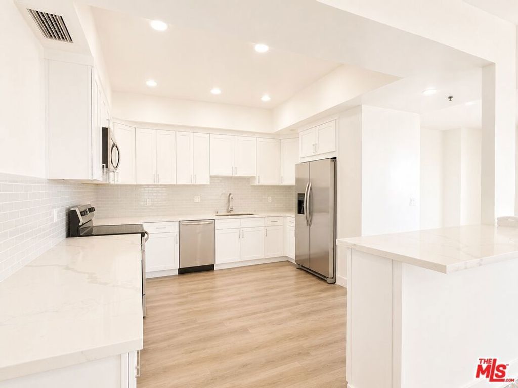 10390 Wilshire Boulevard # 1805, Los Angeles