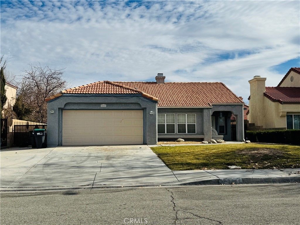 44266 27th W, Lancaster