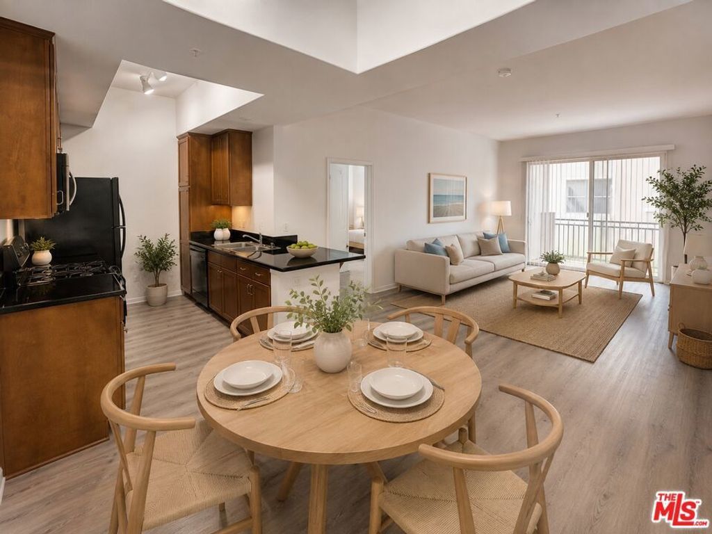 4060 Glencoe Avenue # 312, Marina Del Rey