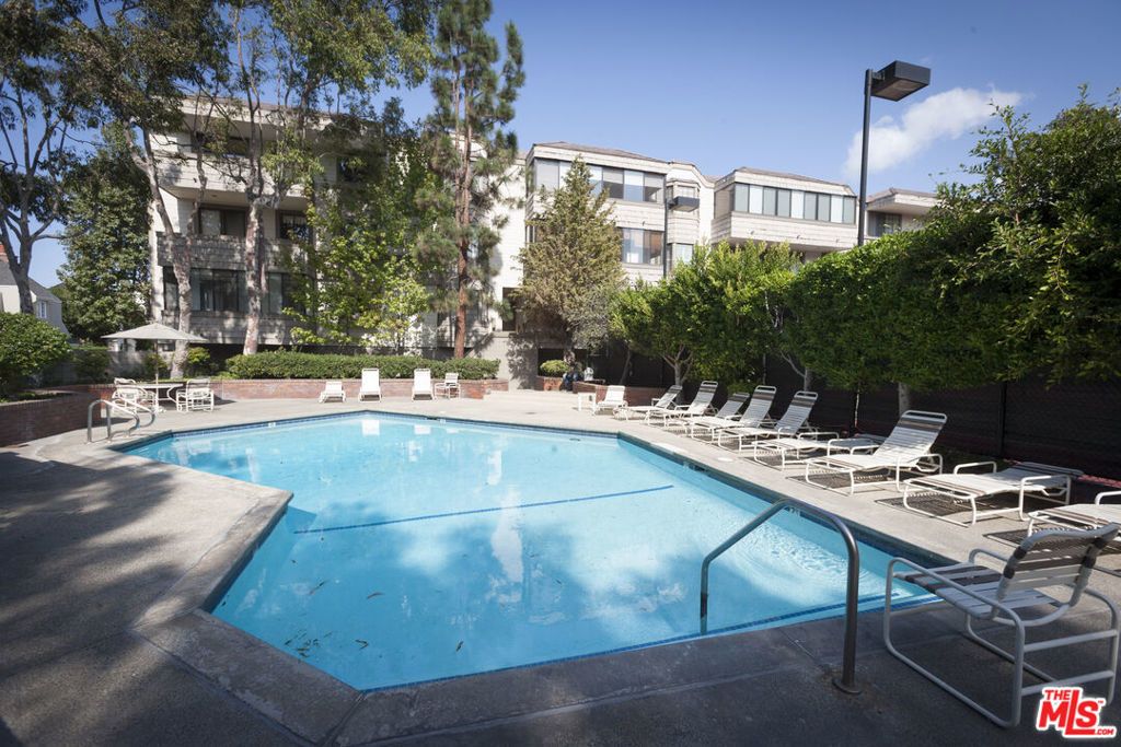 310 Tahiti Way # 106, Marina Del Rey