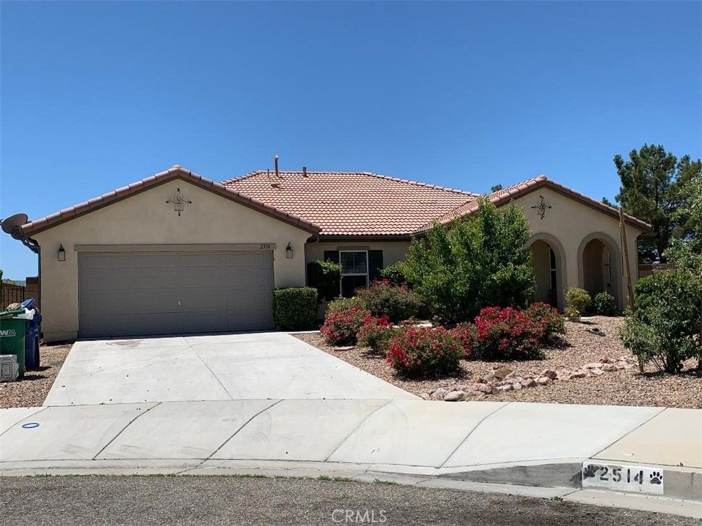 2514 E Avenue K3, Lancaster