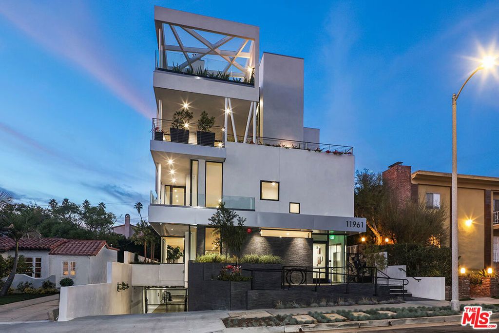 11961 Dorothy Street # 2, Los Angeles