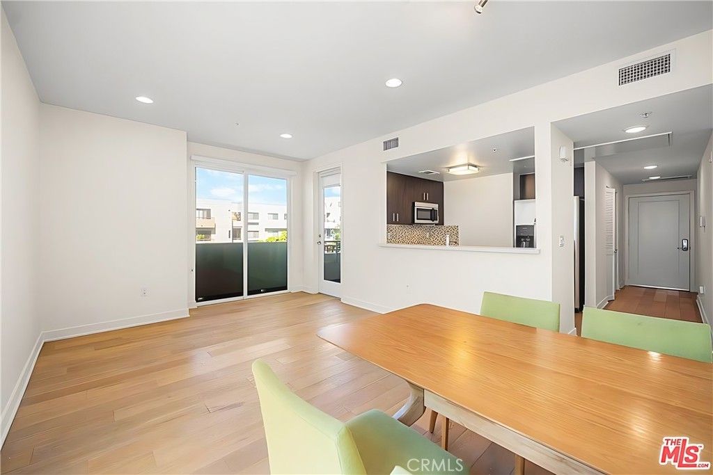 436 S Virgil Avenue # 312, Los Angeles