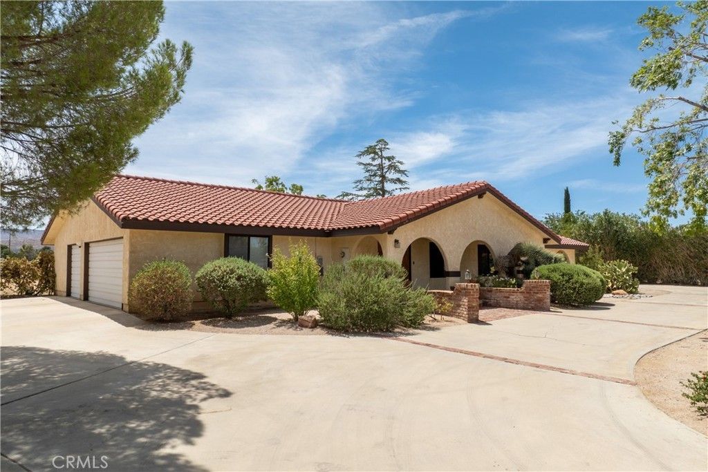 4548 W Avenue K12, Quartz Hill
