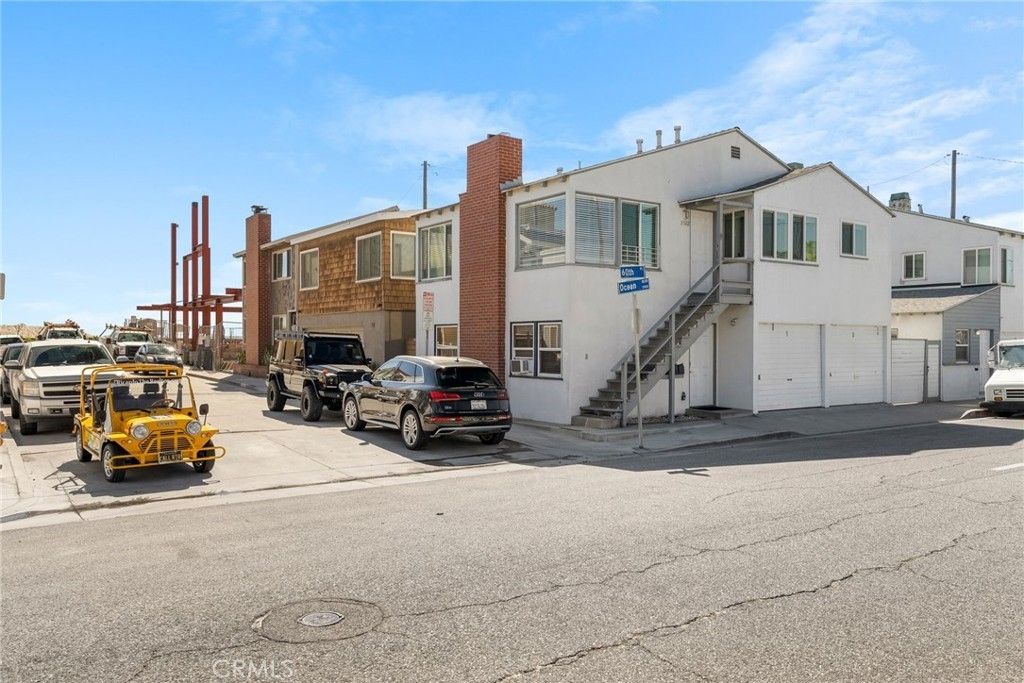 5916 E Ocean, Long Beach