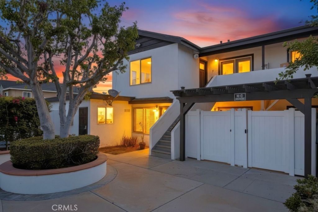 1010 Valencia Street # D, Costa Mesa