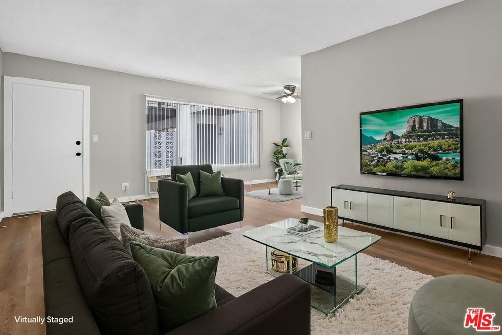 5361 Russell Avenue # 305, Los Angeles