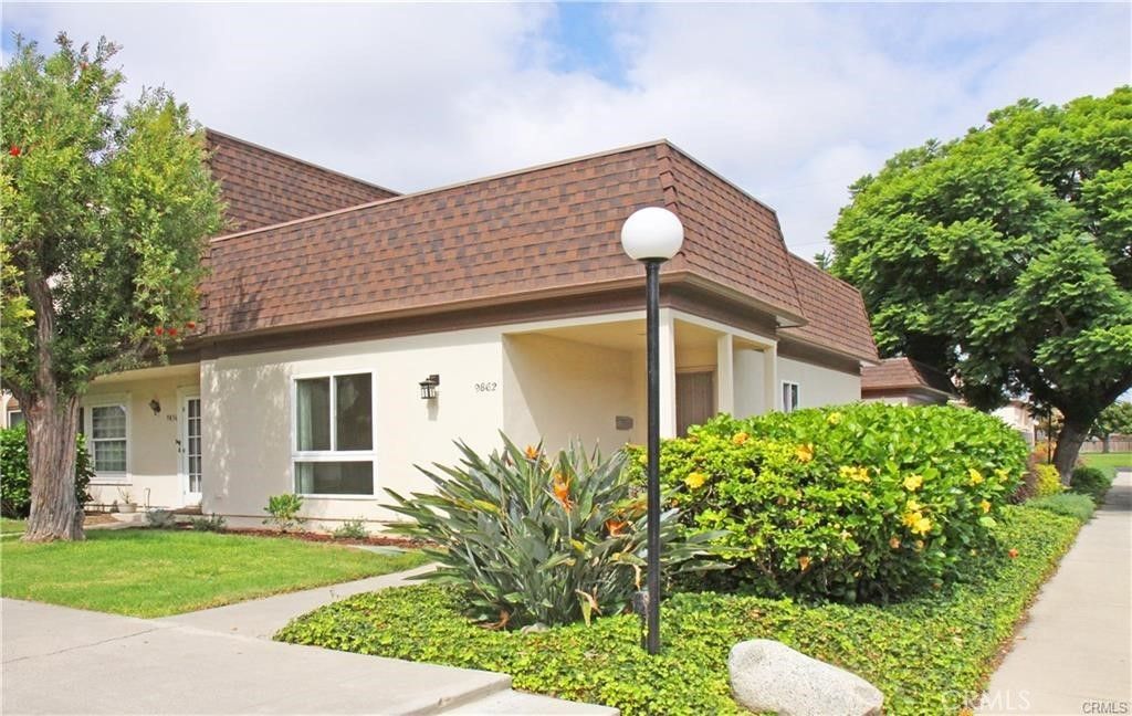 9862 Coral Cove Circle, Huntington Beach