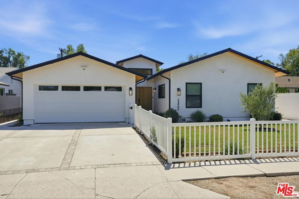 23906 Mobile Street, Los Angeles