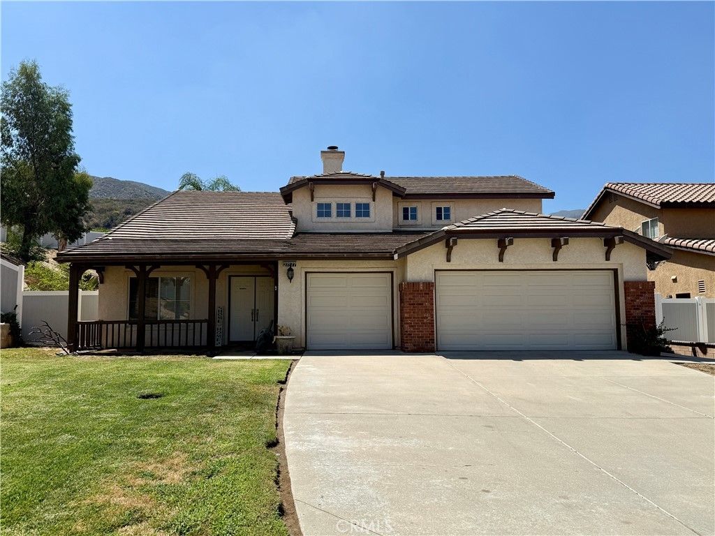 27577 Echo Canyon Court, Corona