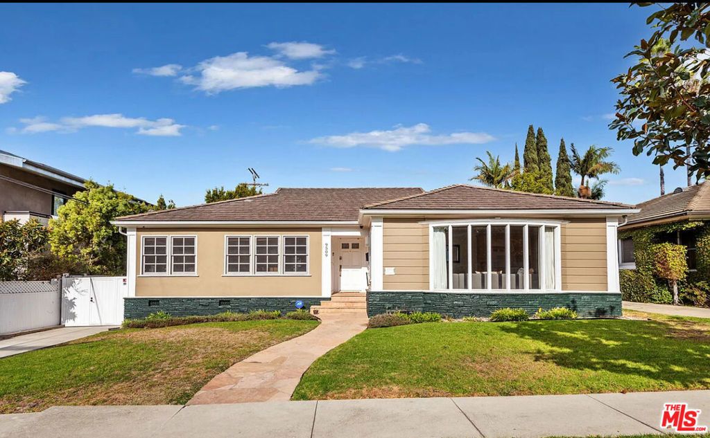 9509 Cresta Drive, Los Angeles
