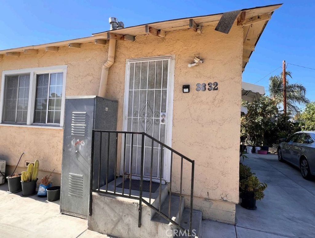 3832 Idaho, Baldwin Park