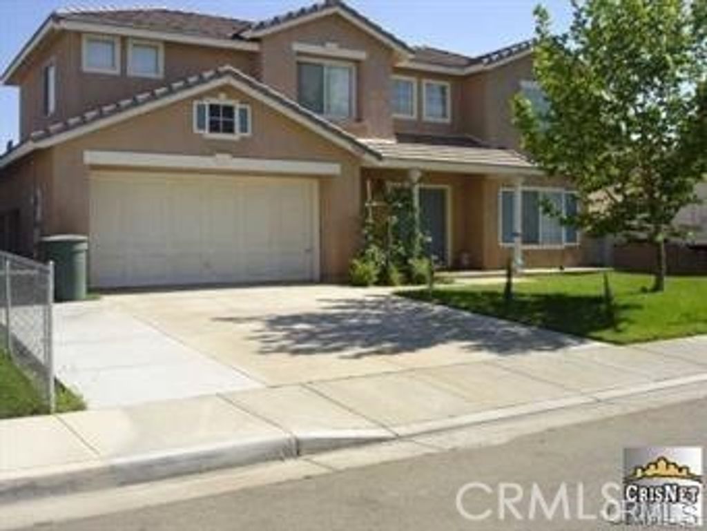 3624 Banyon Court, Rosamond