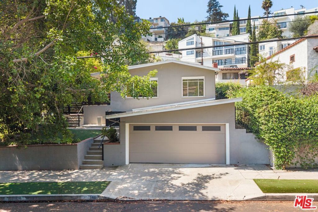 3746 Tracy Street, Los Angeles