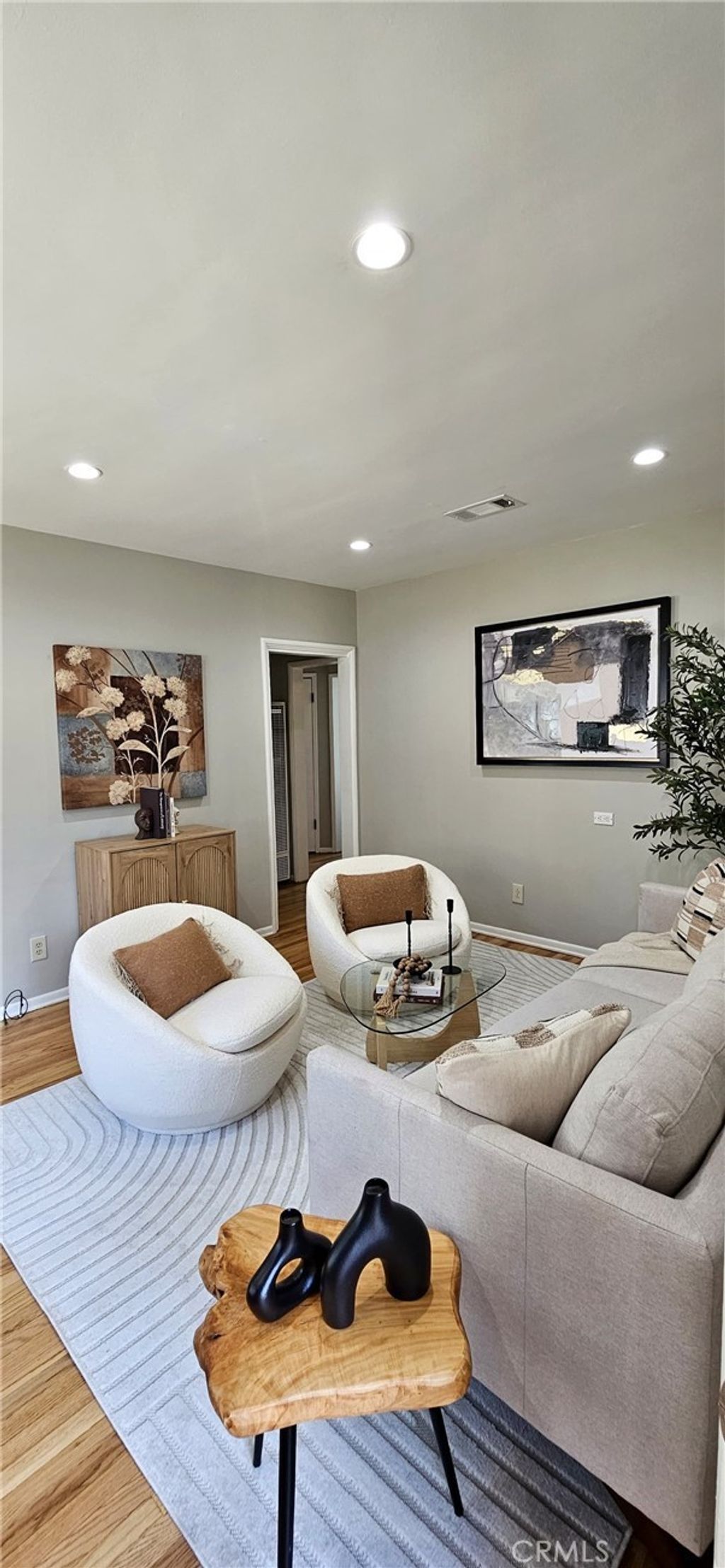 10344 Oro Vista Avenue, Sunland