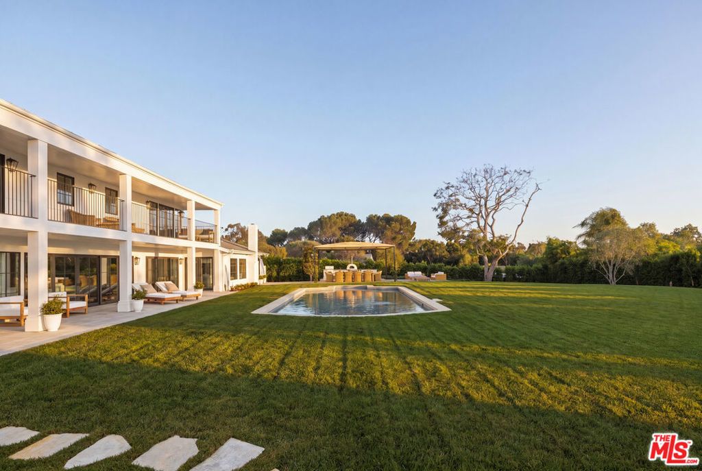 6509 Wandermere Road, Malibu