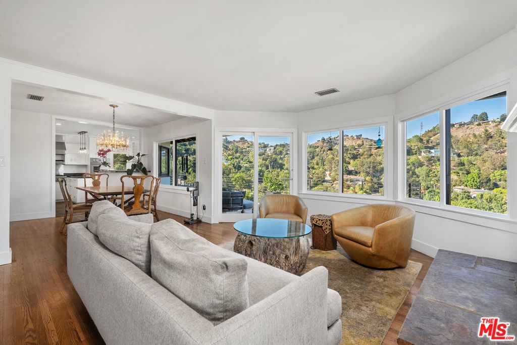 2444 Carman Crest Drive, Los Angeles