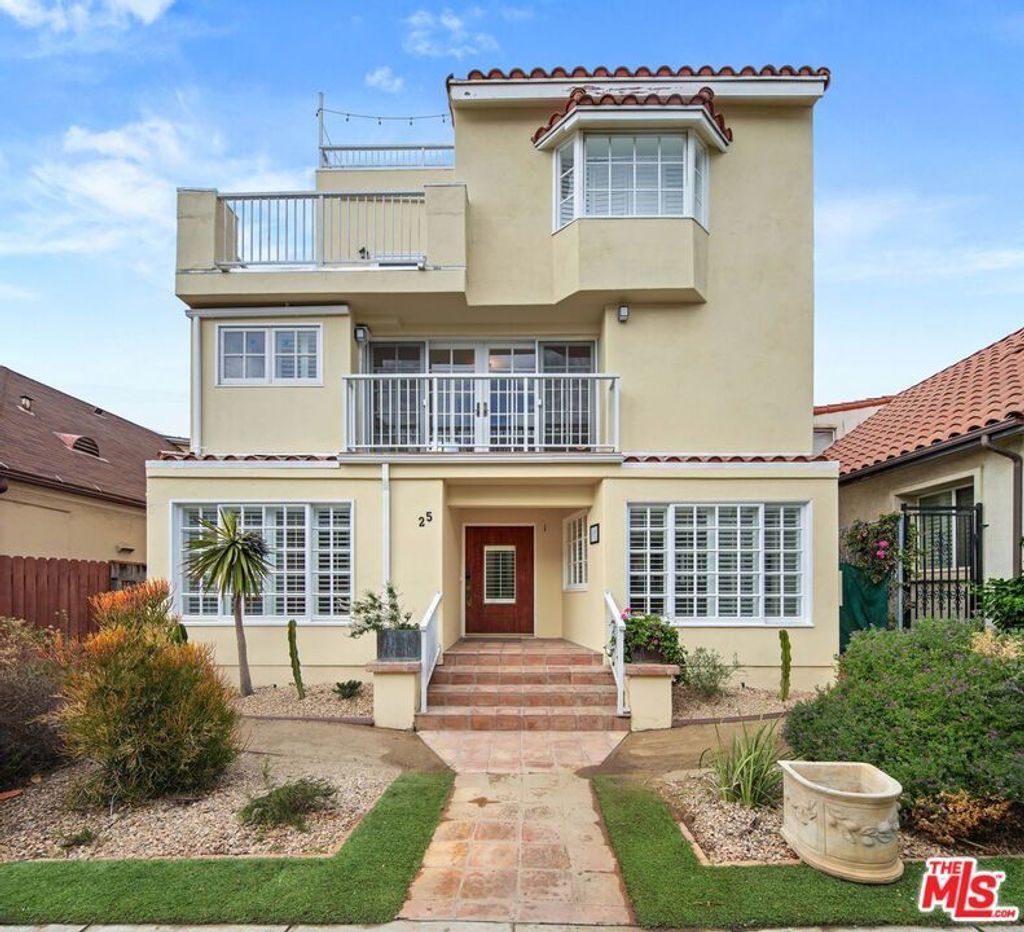 25 Arcadia Terrace # Ph, Santa Monica