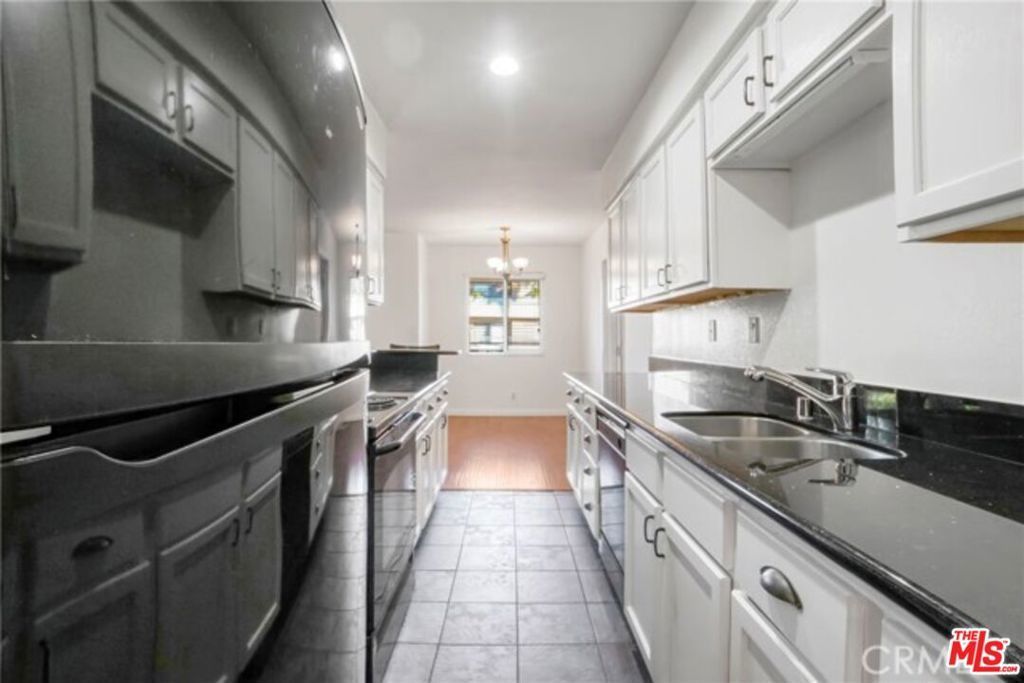 5003 Tilden Avenue # 109, Sherman Oaks