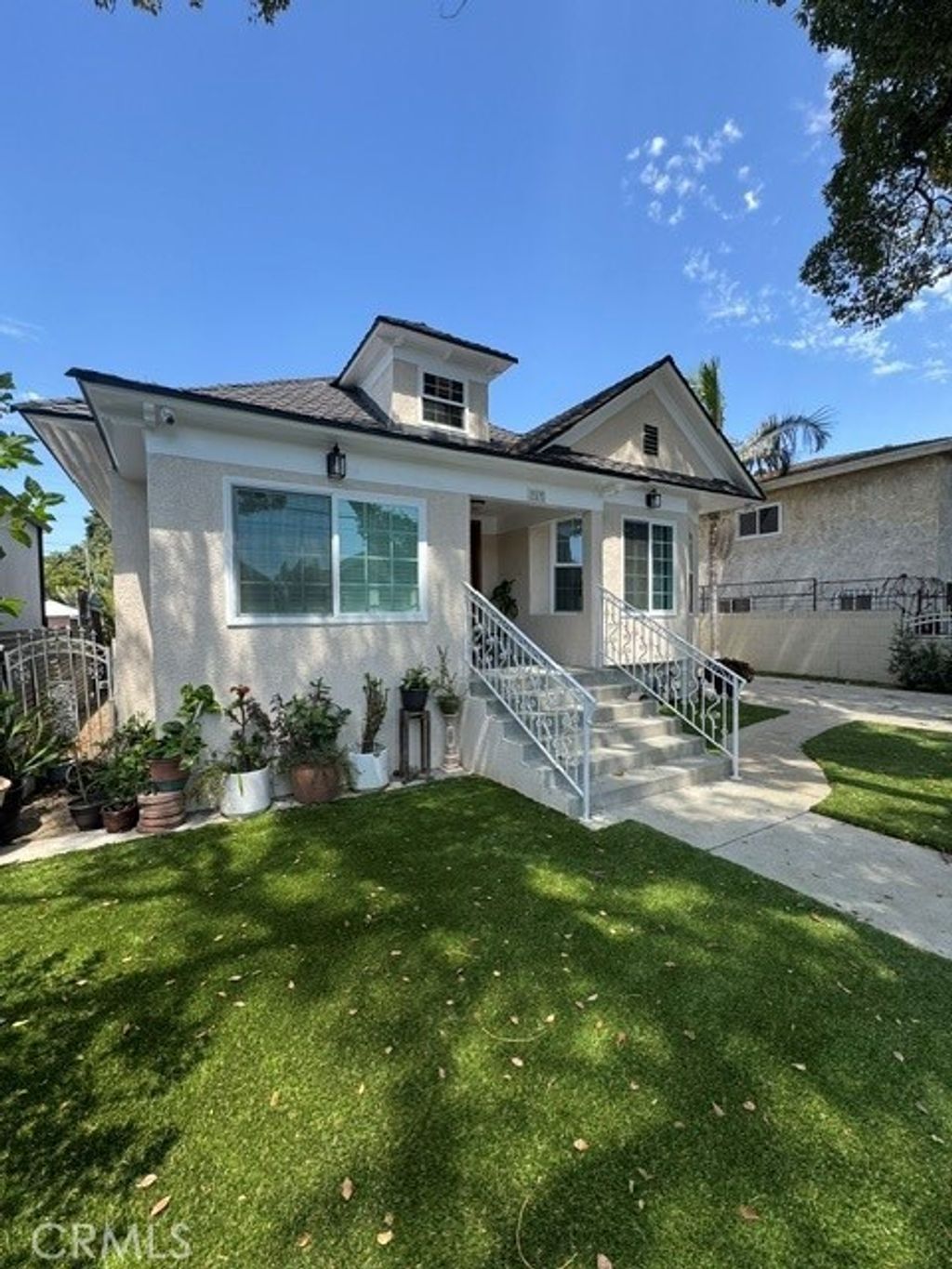 717 E 27th, Los Angeles
