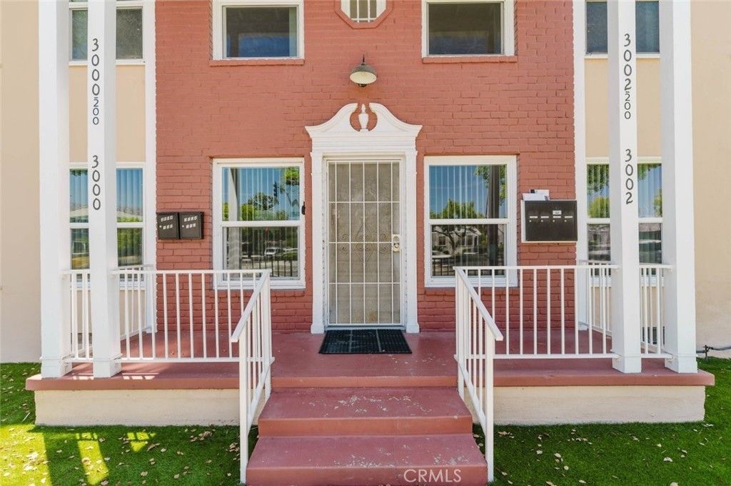 3002 W Victory Boulevard # 200, Burbank