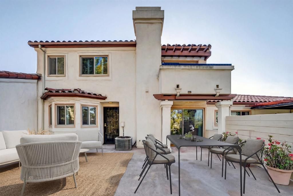 12242 Paseo Lucido # B, San Diego