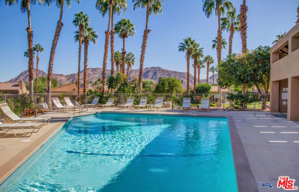 73441 Foxtail Lane, Palm Desert