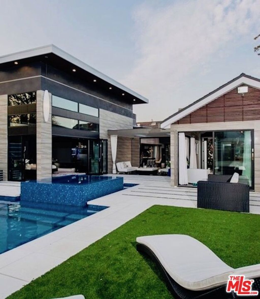 12318 W Sunset Boulevard, Los Angeles