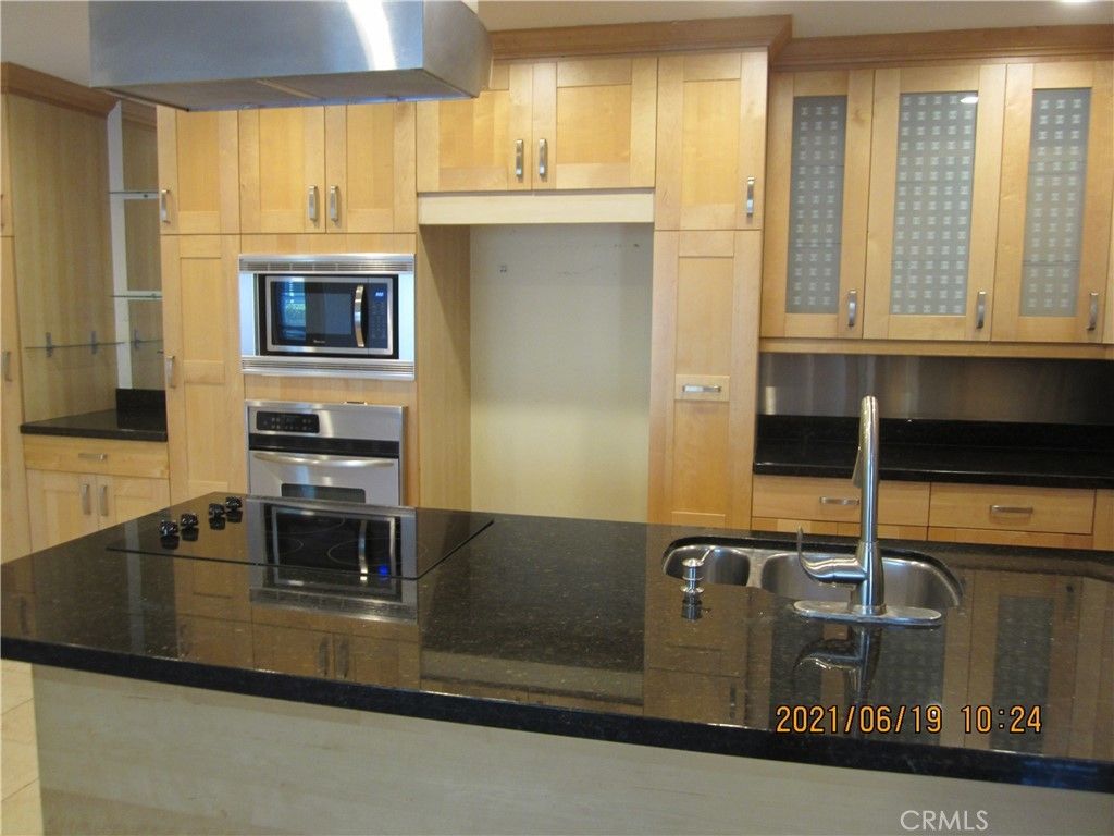 2521 W Sunflower Avenue # M2, Santa Ana
