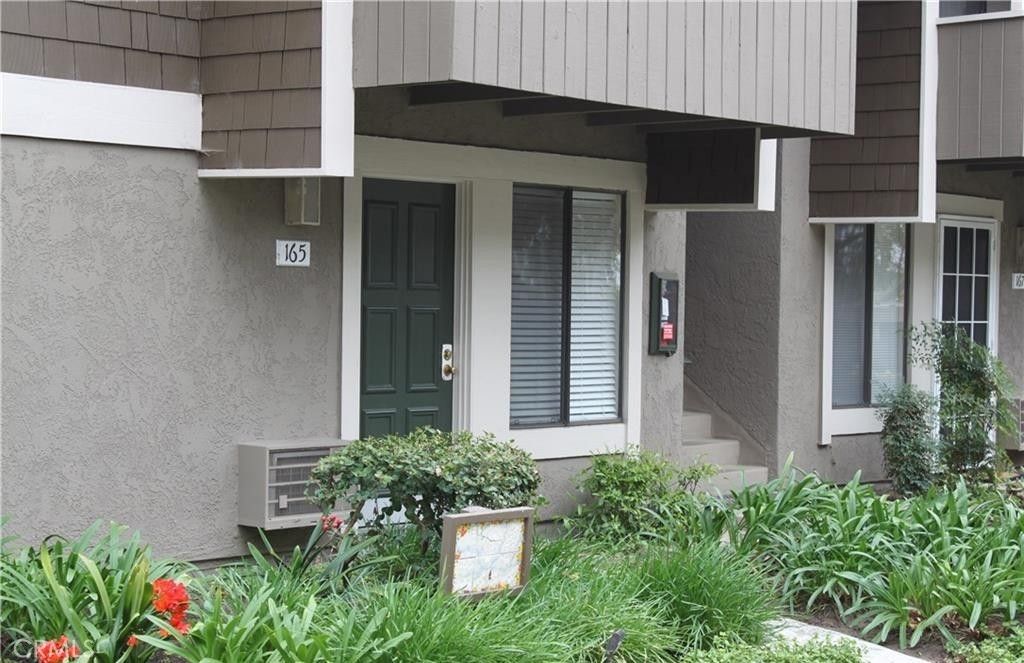 165 Streamwood, Irvine