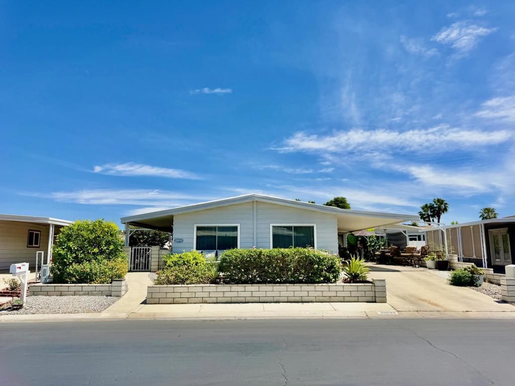 38890 Desert Greens Drive W, Palm Desert