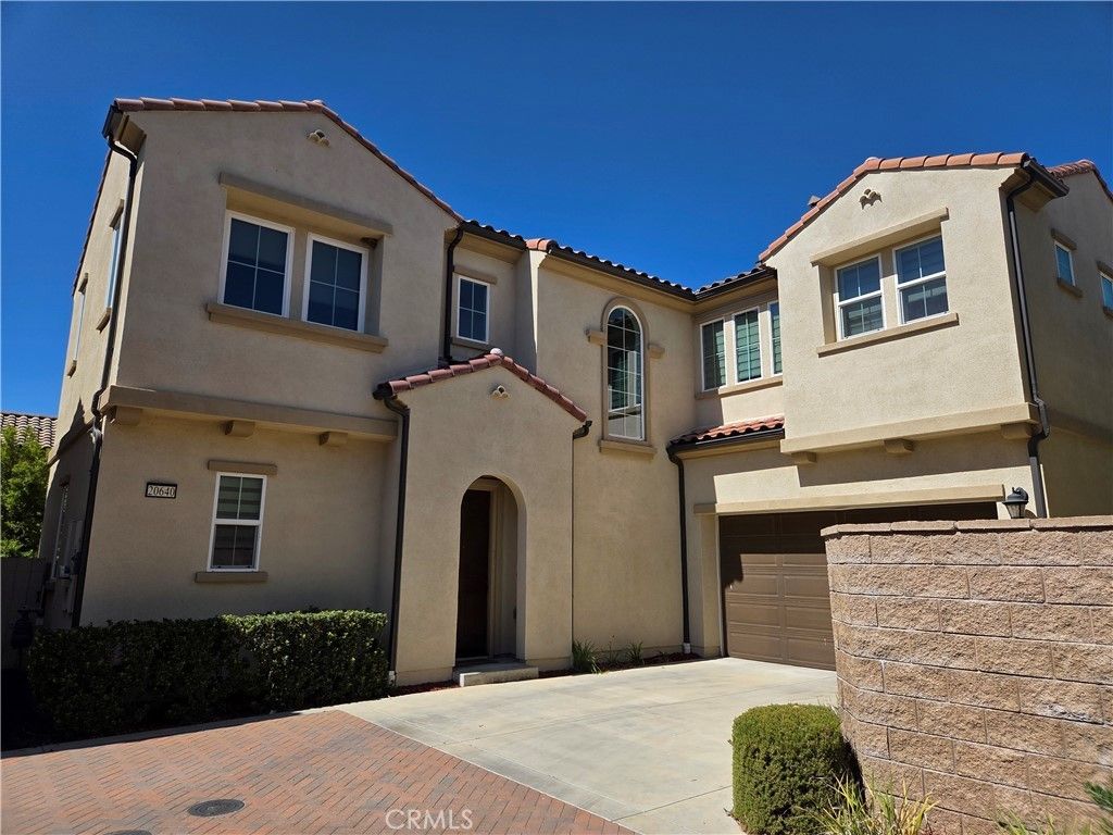 20640 W Chestnut, Porter Ranch