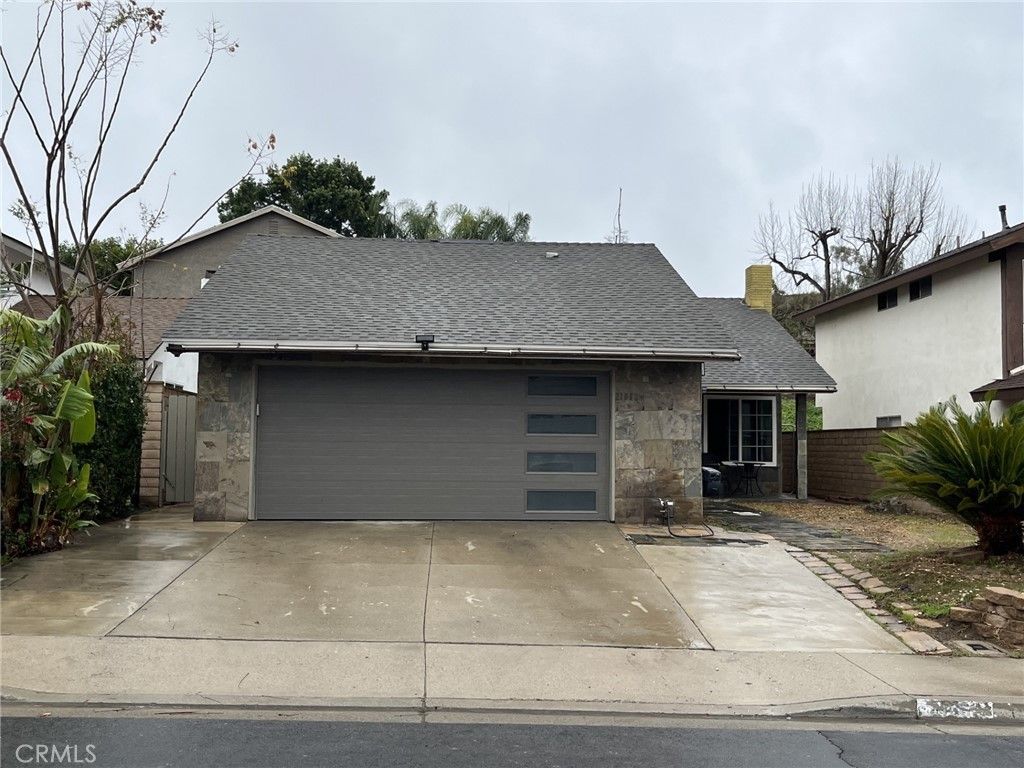 21062 Larchmont, Lake Forest