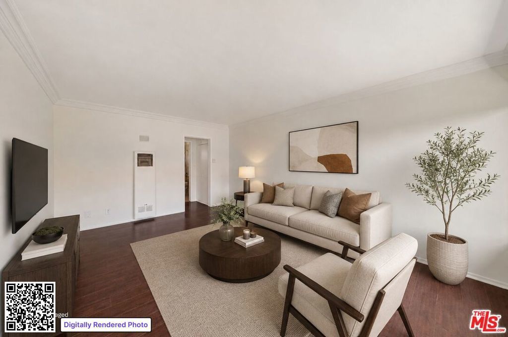 7209 Willoughby Avenue # 8, Los Angeles