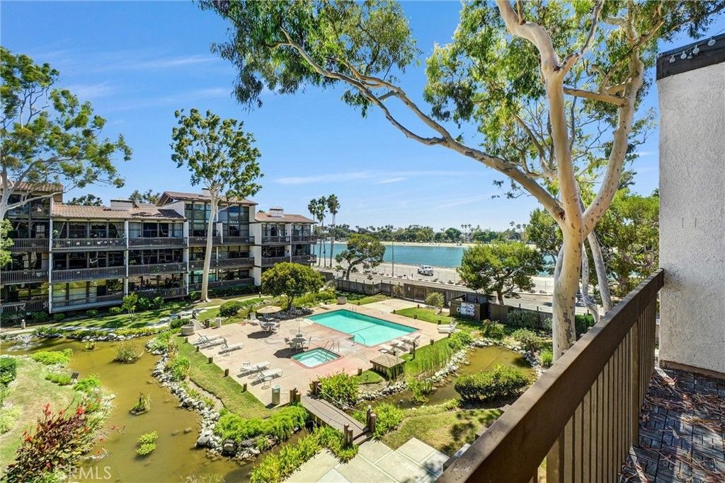 5308 Marina Pacifica S, Long Beach