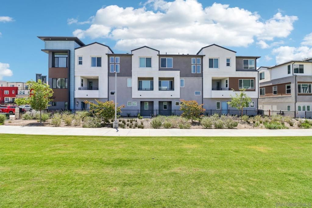 1907 Capella St # 1938-3, Chula Vista