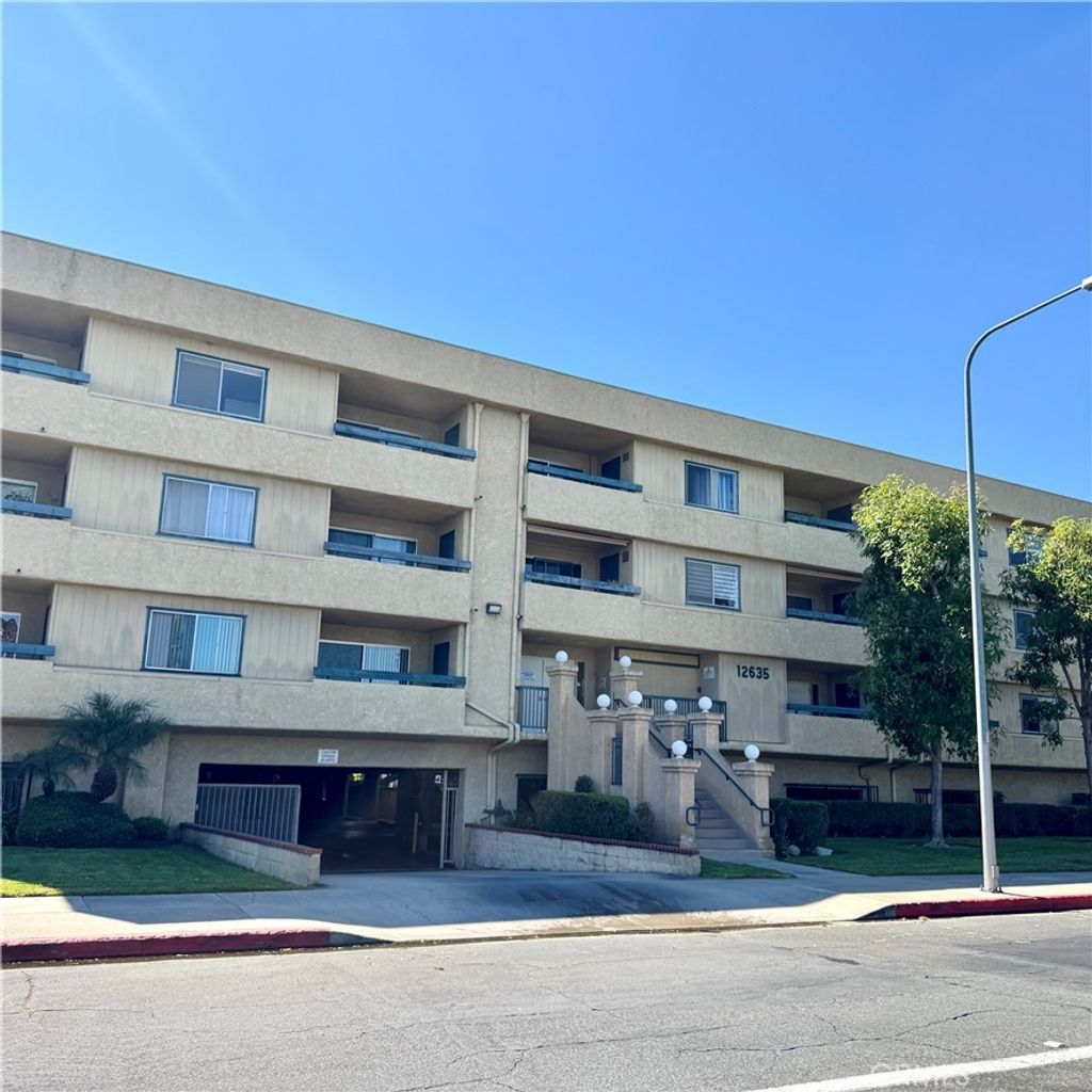12635 Main, Garden Grove