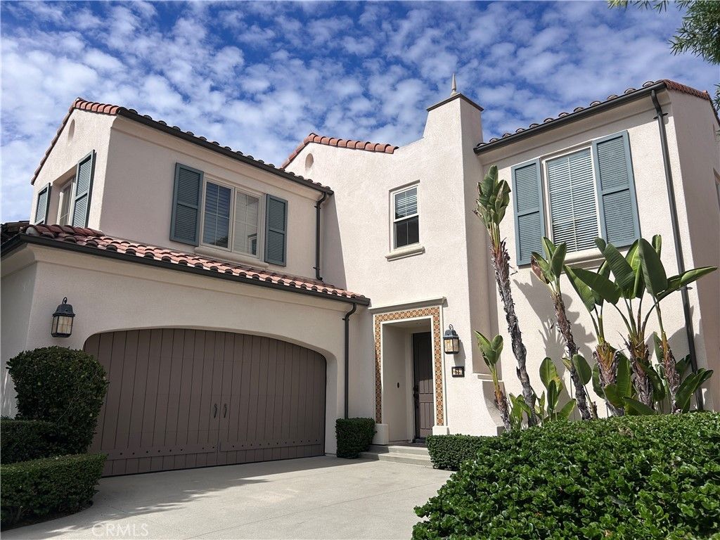 63 Elmdale, Irvine