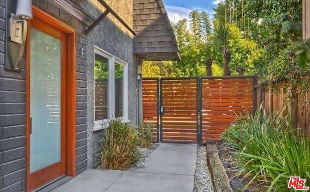 4443 Saugus Avenue # 1, Sherman Oaks