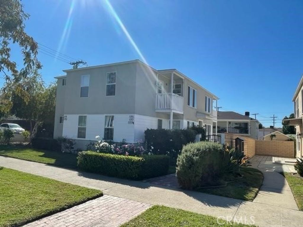 1715 N Glenoaks Boulevard, Burbank